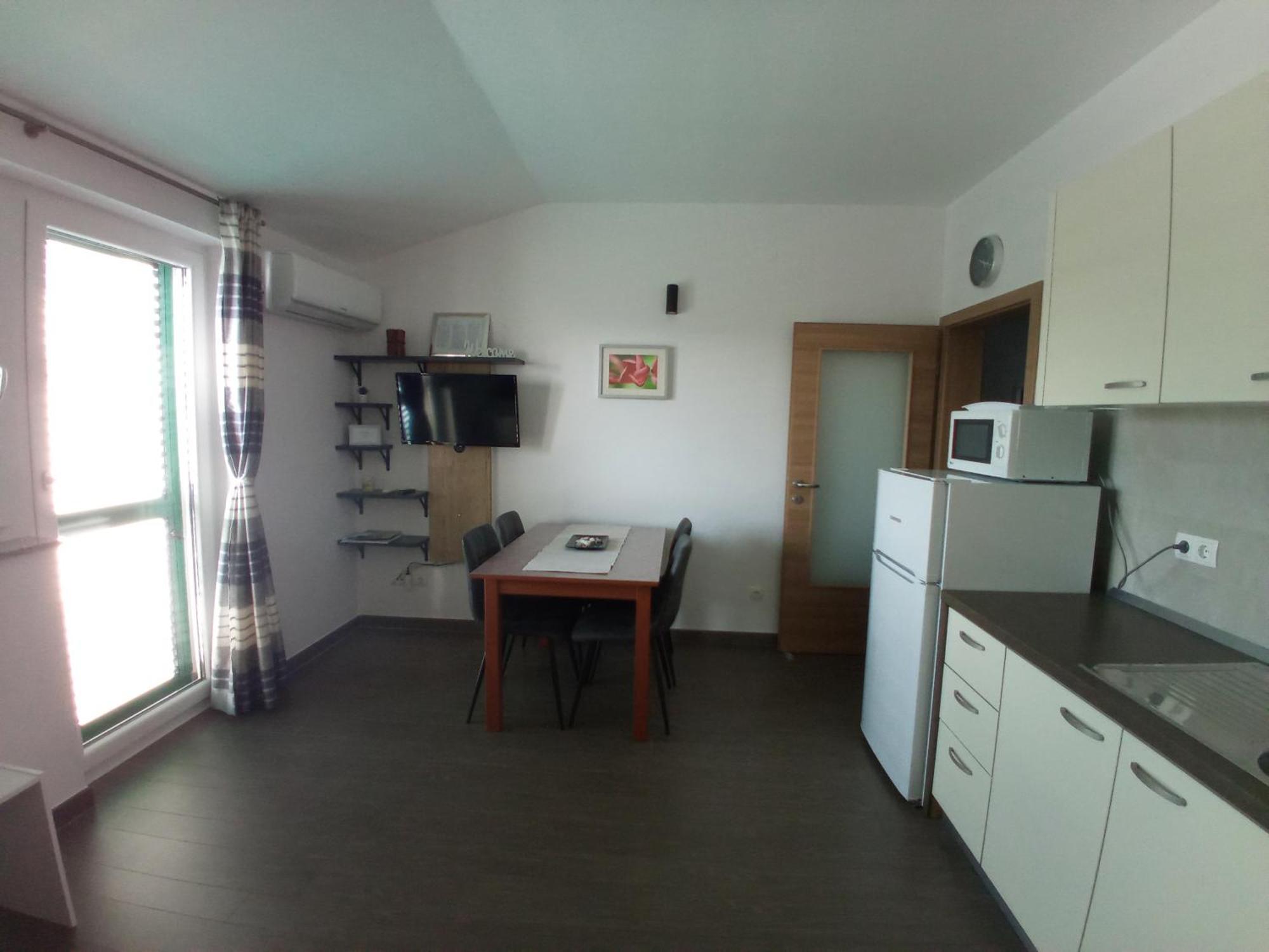Villa Luce Apartment House Karlobag Exterior photo