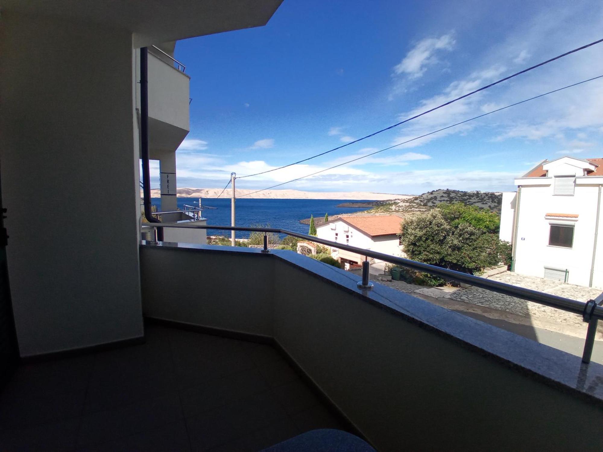 Villa Luce Apartment House Karlobag Exterior photo