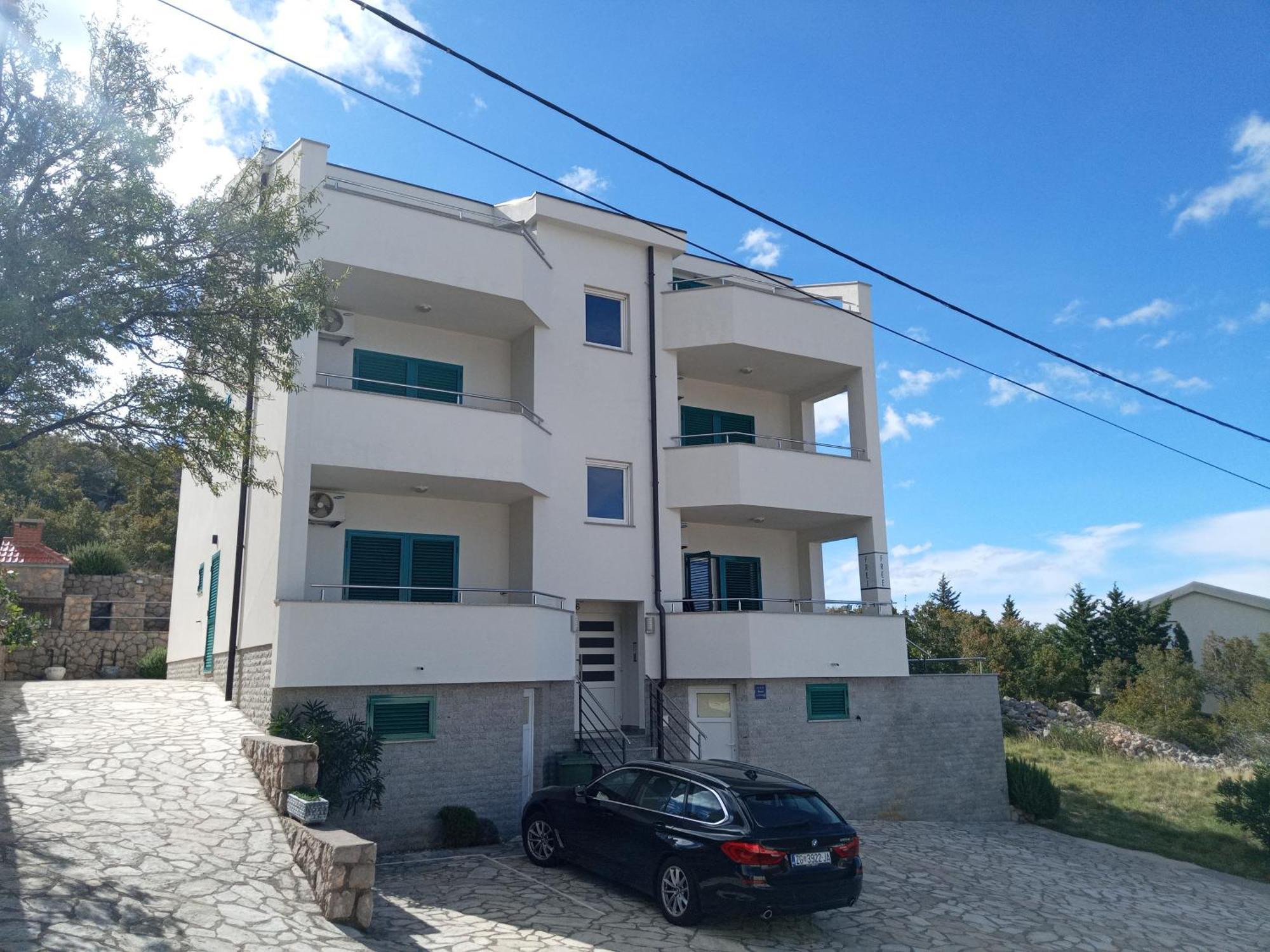 Villa Luce Apartment House Karlobag Exterior photo