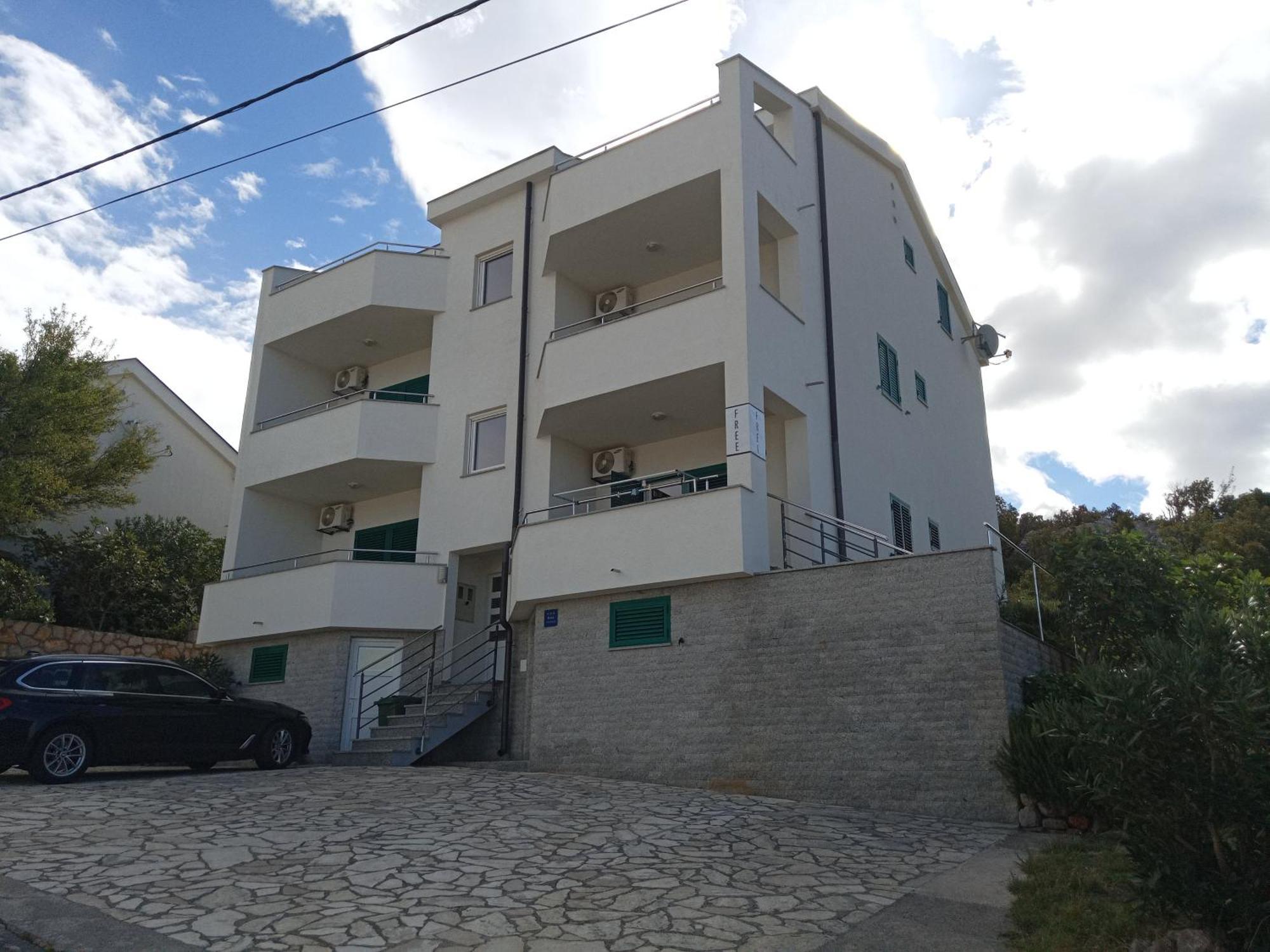 Villa Luce Apartment House Karlobag Exterior photo